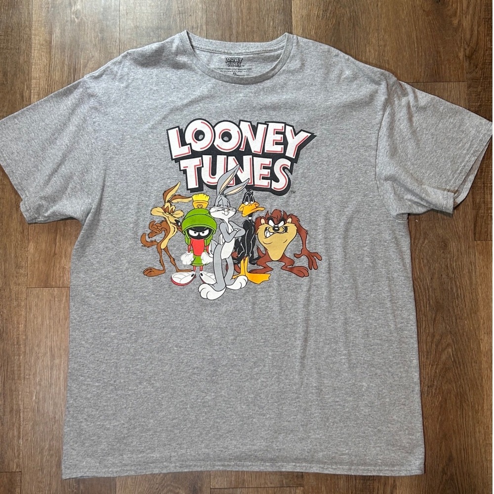 Looney Tunes Mens XL Graphic T Nostalgia Gray Bugs Bunny Daffy Duck Taz Dopamine